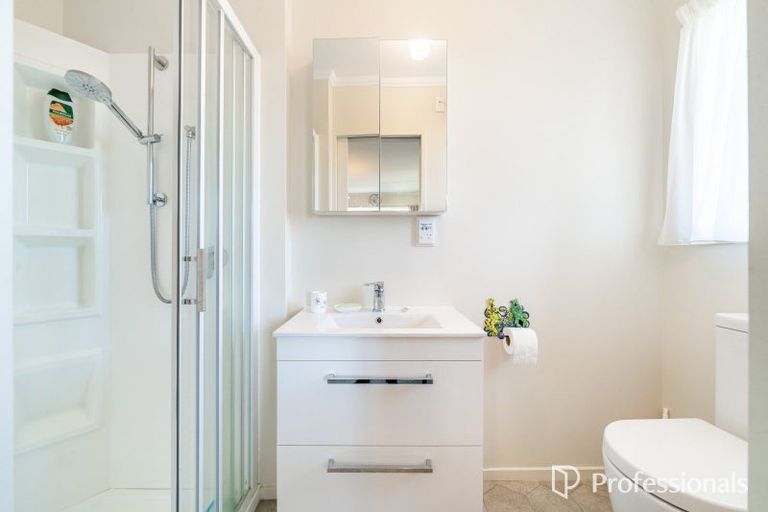 Photo of property in 7 Summit Road, Fairfield, Lower Hutt, 5011