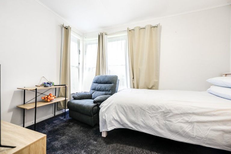 Photo of property in 24 Rotowaro Road, Huntly, 3700