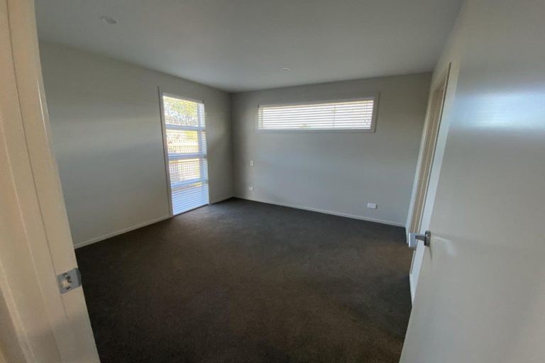 Photo of property in 239a Huatoki Street, Upper Vogeltown, New Plymouth, 4310