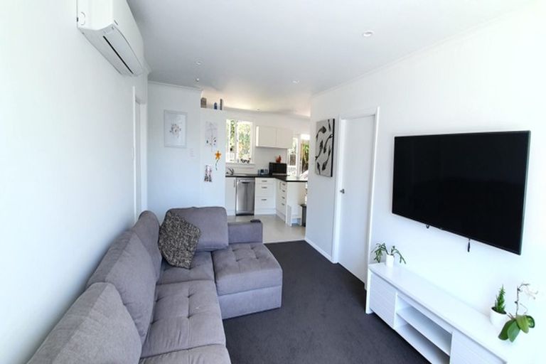 Photo of property in 7 Raniera Street, Glen Avon, New Plymouth, 4312