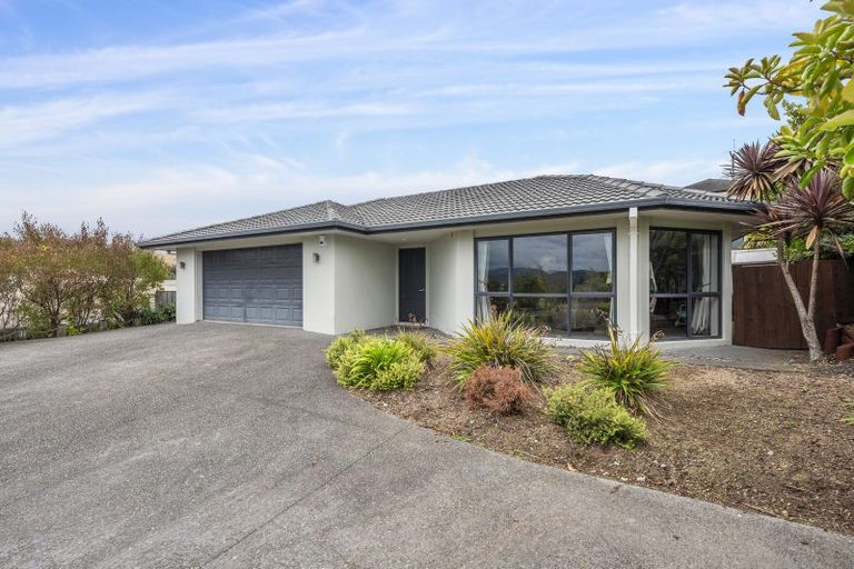 Photo of property in 5 Baxendale Drive, Matipo Heights, Rotorua, 3015