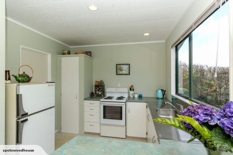 Photo of property in 8 Hobart Drive, Spotswood, New Plymouth, 4310