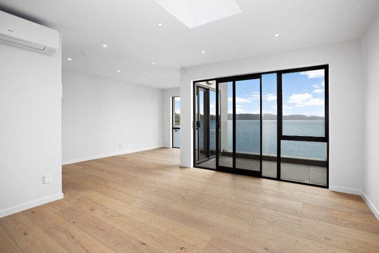 Photo of property in 148u9 Evans Bay Parade, Roseneath, Wellington, 6021