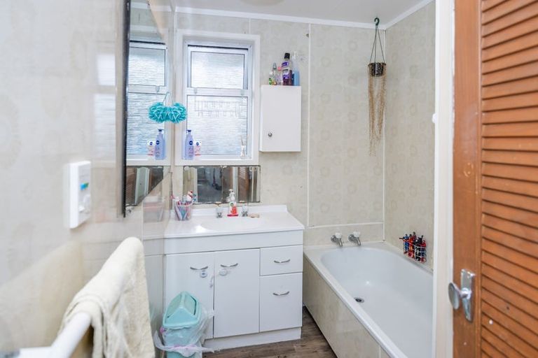 Photo of property in 16 Rosser Street, Huntly, 3700