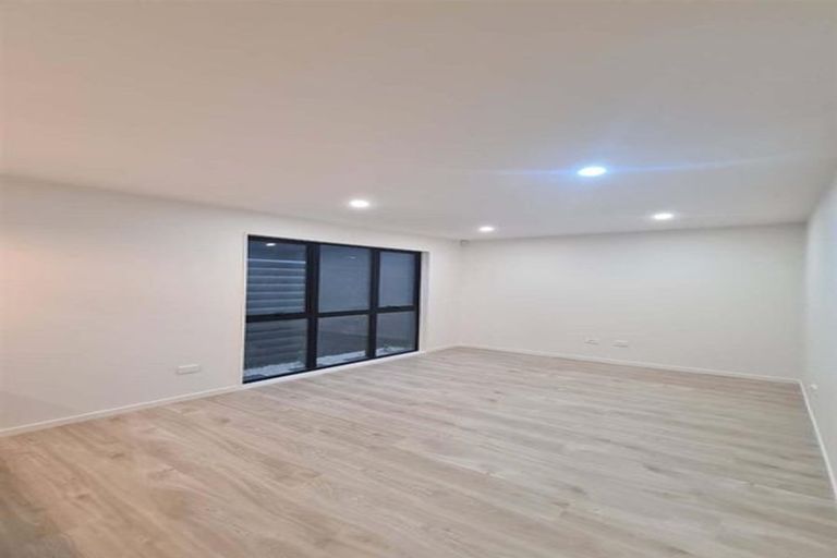 Photo of property in 10c Cantina Avenue, Bayview, Auckland, 0629
