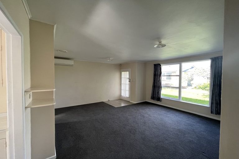 Photo of property in 1/17a Miro Street, Trentham, Upper Hutt, 5018