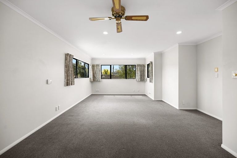 Photo of property in 17 Montrose Crescent, Huntington, Hamilton, 3210