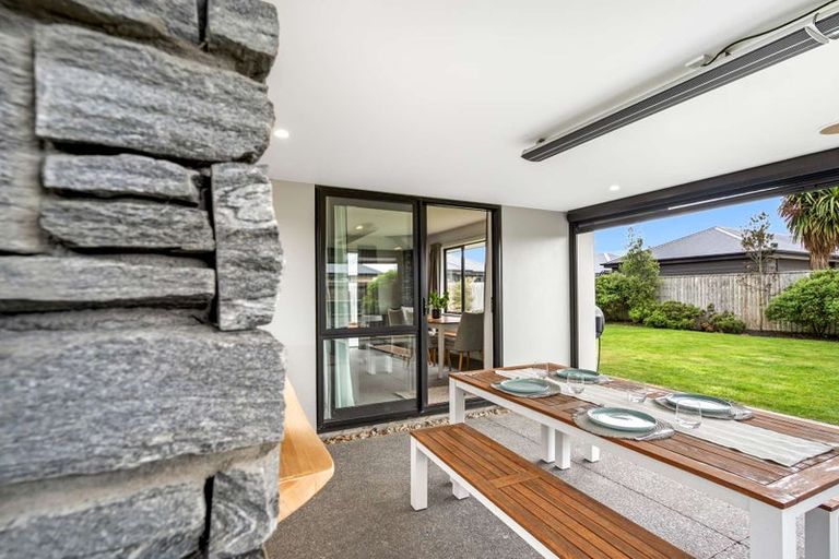 Photo of property in 51 Watkins Drive, Rangiora, 7400