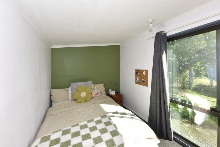 Photo of property in 15 Defoe Place, Waltham, Christchurch, 8023