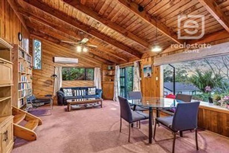 Photo of property in 55 Don Buck Road, Massey, Auckland, 0614