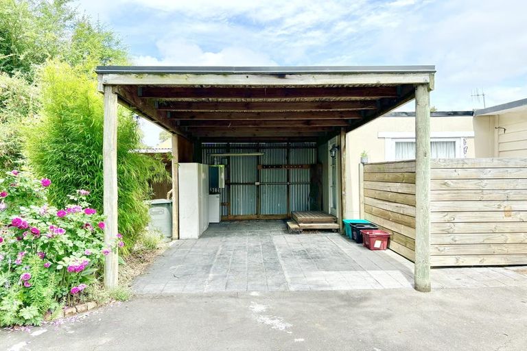 Photo of property in 25 Carruthers Street, Otane, 4202