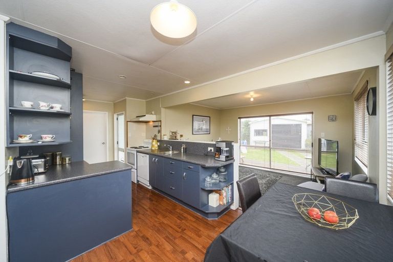 Photo of property in 37 Gemini Avenue, Milson, Palmerston North, 4414