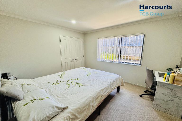 Photo of property in 17 Goh Place, Manurewa, Auckland, 2105