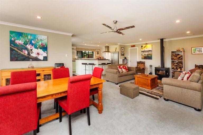 Photo of property in 361 Warrens Road, Marton, 4788