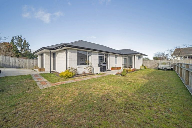 Photo of property in 27 Hinekura Avenue, Taupo, 3330