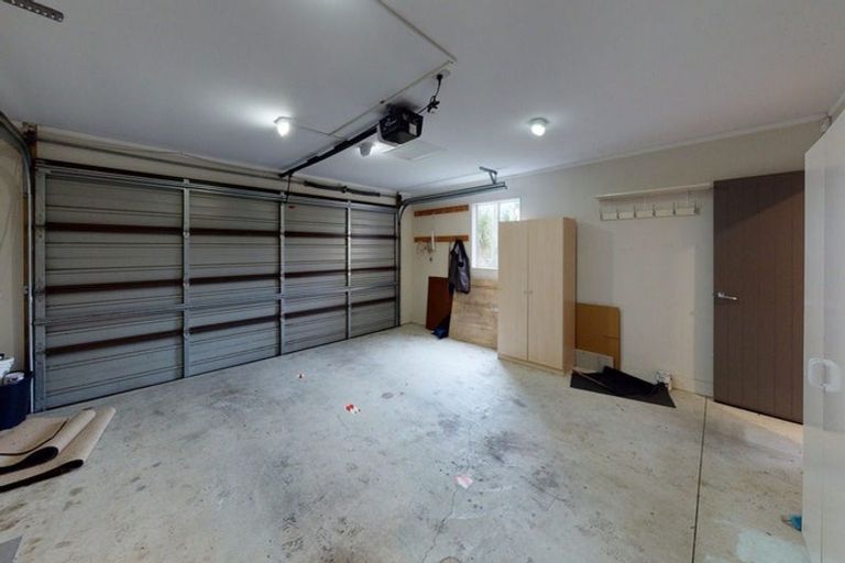 Photo of property in 22 Nether Green Crescent, Johnsonville, Wellington, 6037