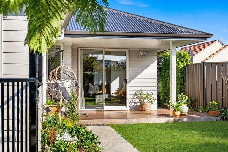 Photo of property in 403a Akina Street, Akina, Hastings, 4122