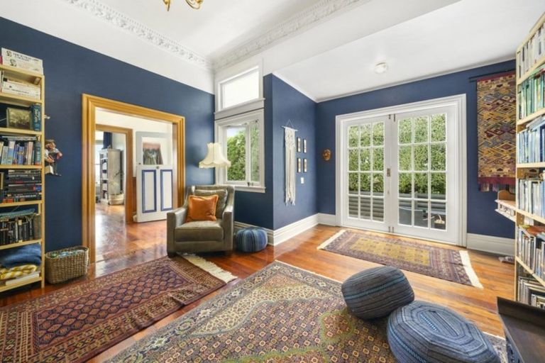 Photo of property in 14 Kea Street, Waikanae, 5036