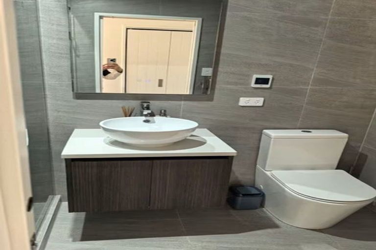 Photo of property in 216a Bucklands Road, Bucklands Beach, Auckland, 2012