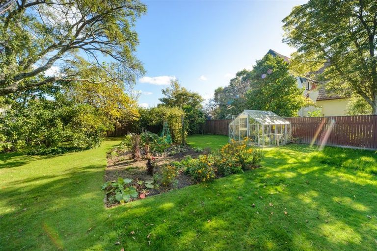 Photo of property in 42 Batt Street, West End, Palmerston North, 4410