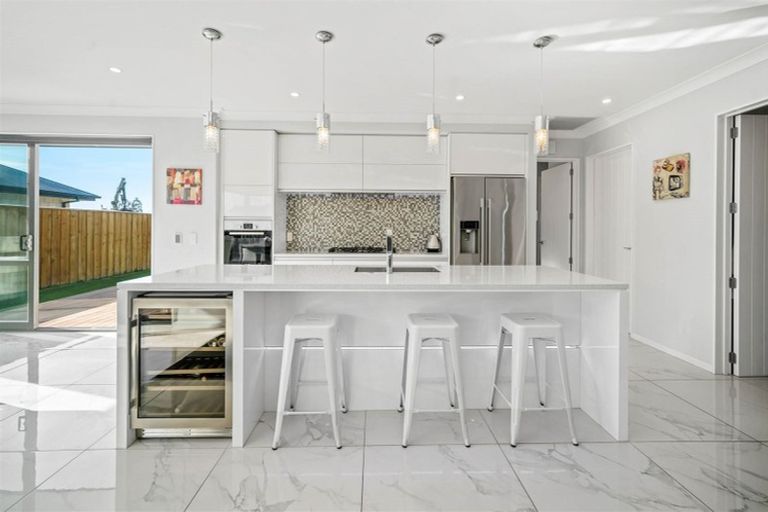 Photo of property in 37 Hungerford Drive, Rolleston, 7615