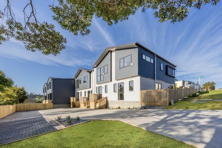 Photo of property in 3/21 Hetherington Road, Ranui, Auckland, 0612