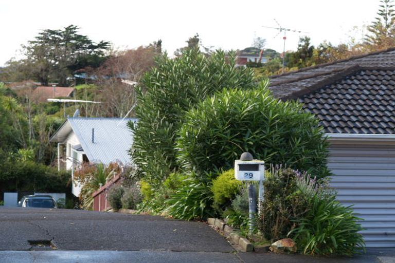 Photo of property in 29 Kayeleen Place, Cockle Bay, Auckland, 2014