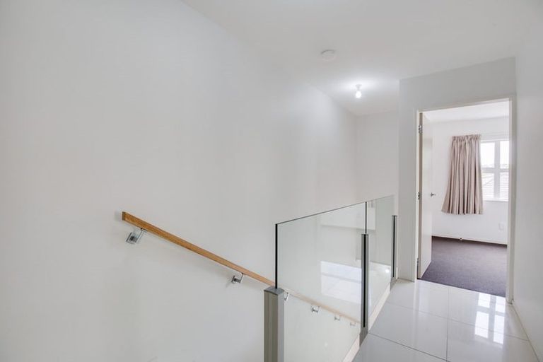 Photo of property in 3a Anderson Terrace, Mount Cook, Wellington, 6021