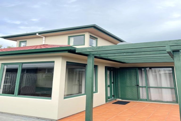 Photo of property in 73a Devonshire Road, Miramar, Wellington, 6022