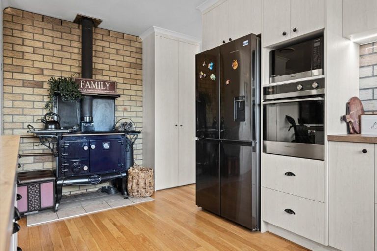 Photo of property in 398 Puketawai Road, Otorohanga, 3976