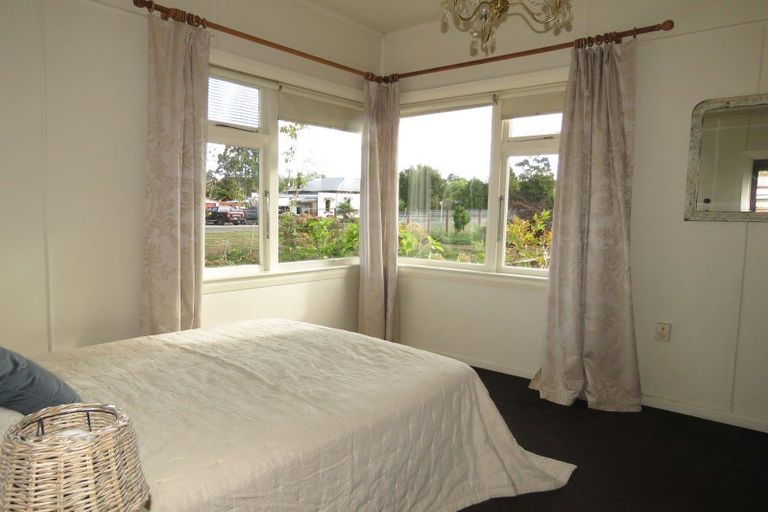 Photo of property in 74 Church Street, Reefton, 7830