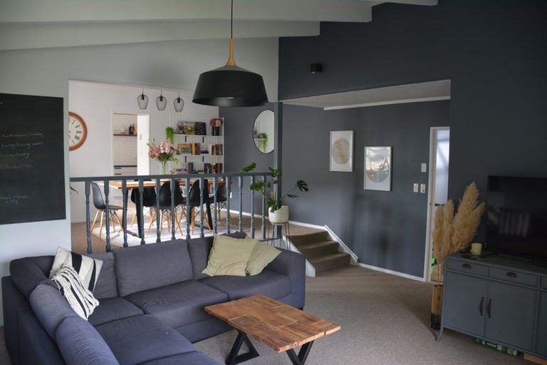 Photo of property in 76 Khandallah Road, Ngaio, Wellington, 6035