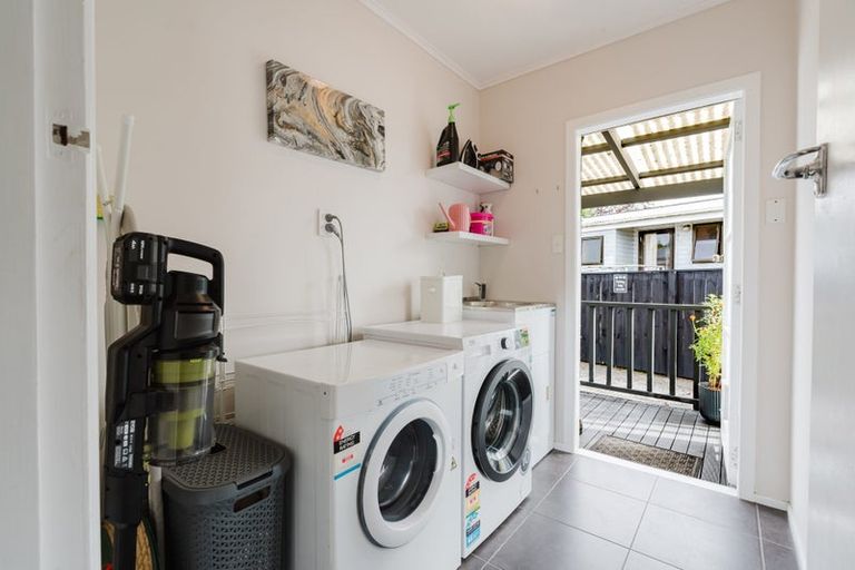 Photo of property in 37 Frederick Drive, Dinsdale, Hamilton, 3204