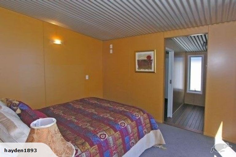 Photo of property in 56 New York Street, Martinborough, 5711