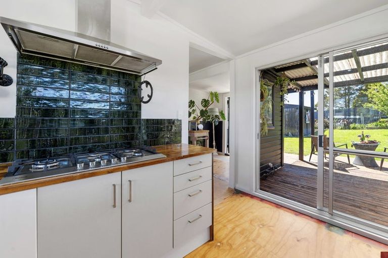 Photo of property in 143 Rangatira Drive, Mangakino, 3421