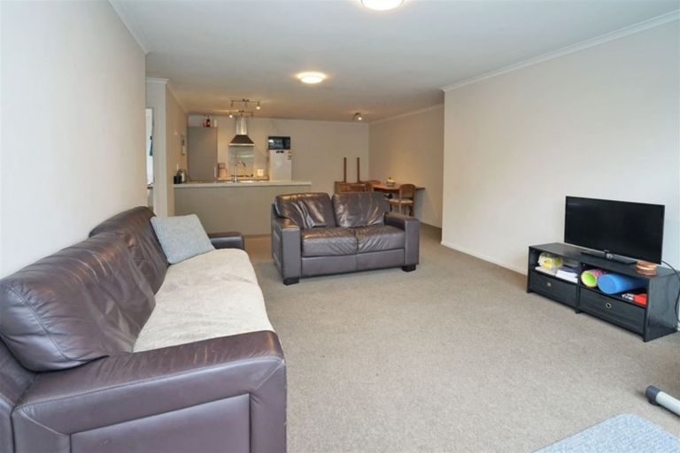 Photo of property in 19d Inverness Avenue, Hamilton East, Hamilton, 3216