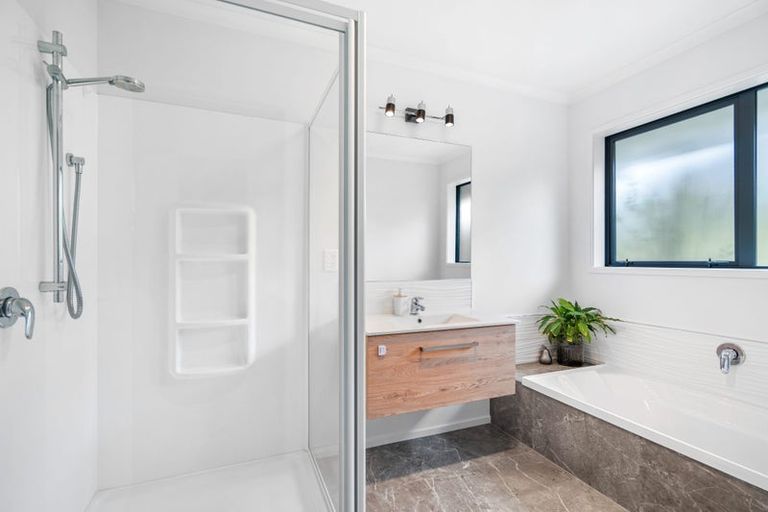 Photo of property in 24 Maru Lane, Te Kamo, Whangarei, 0112