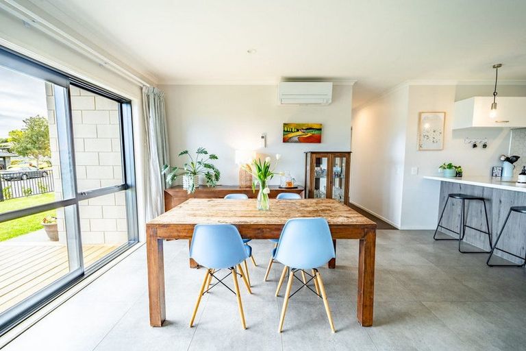 Photo of property in 161 Margaret Drive, Omokoroa, 3114