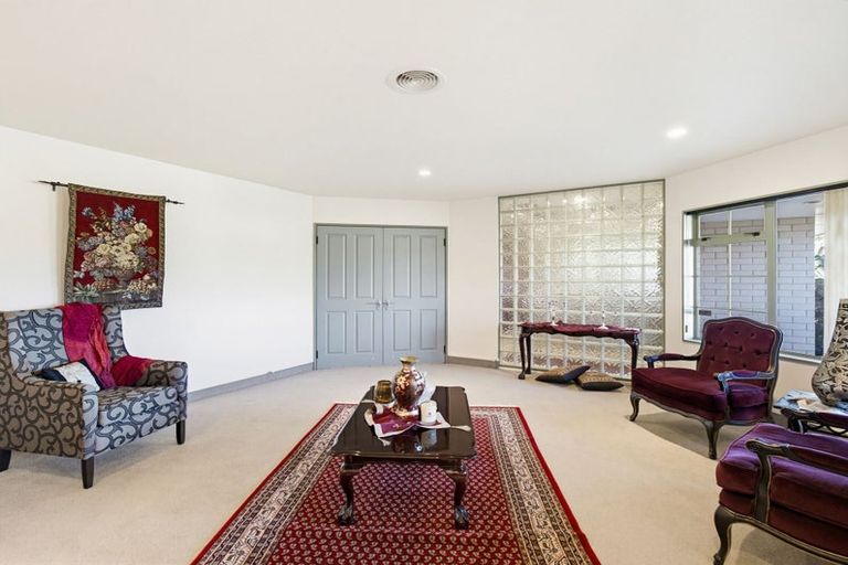 Photo of property in 14 Holdsworth Drive, Otamatea, Whanganui, 4500