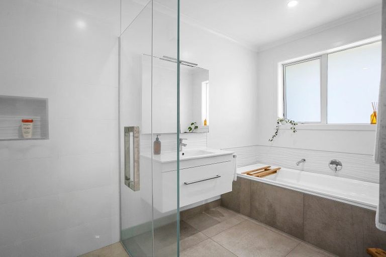 Photo of property in 14 Nikale Street, Cambridge, 3434