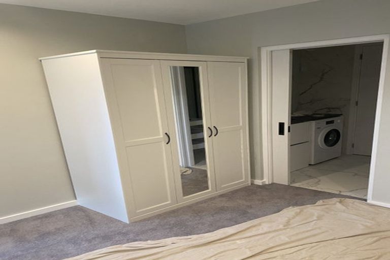 Photo of property in 22 Tanera Crescent, Brooklyn, Wellington, 6021