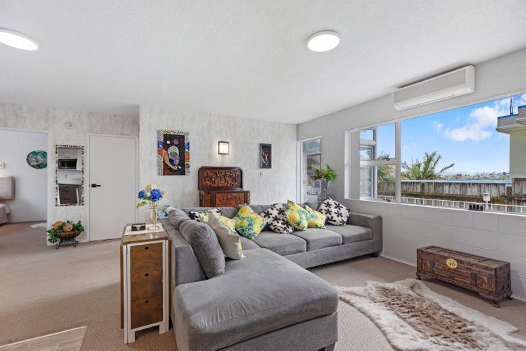 Photo of property in 2/110 Hamilton Street, Tauranga, 3110