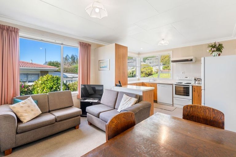 Photo of property in 69 Kaikorai Valley Road, Kaikorai, Dunedin, 9010