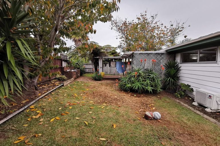Photo of property in 4 Tree View Avenue, Glenfield, Auckland, 0629