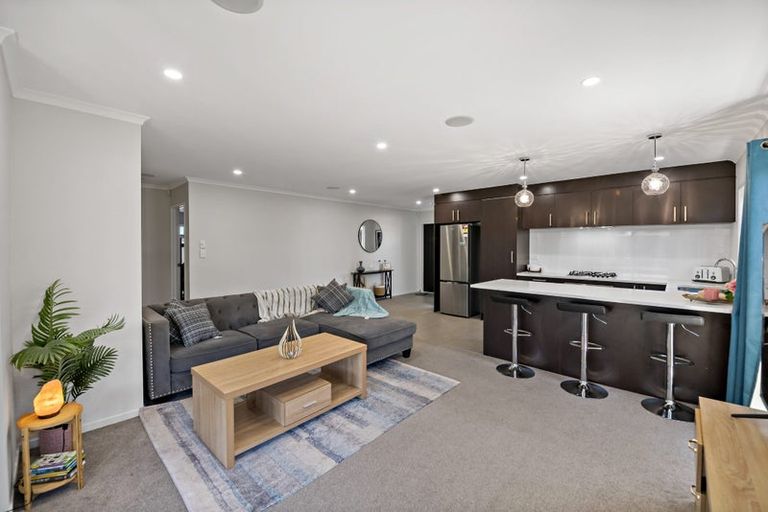 Photo of property in 3 Perla Road, Pukekohe, 2120