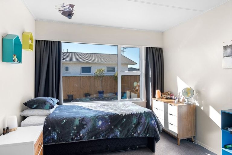 Photo of property in 18 Durham Street, Stoke, Nelson, 7011