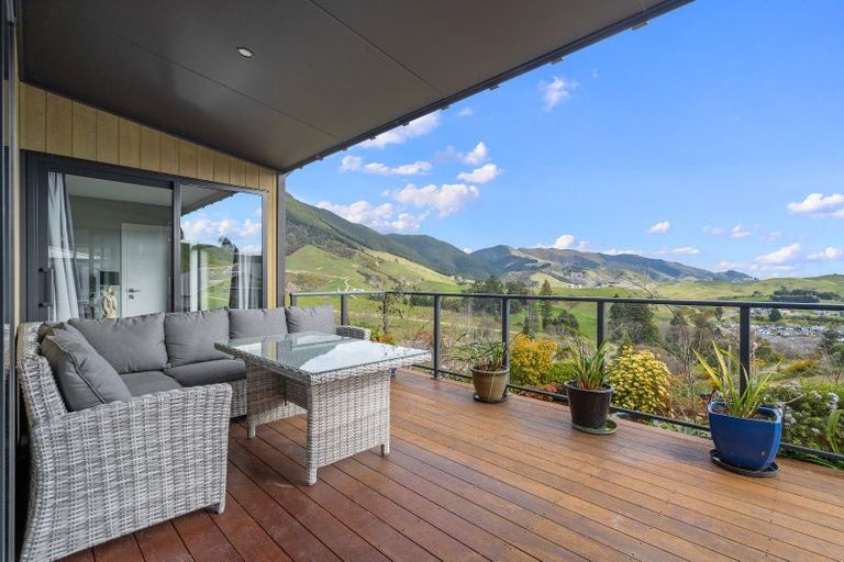 Photo of property in 41 Huntaway Close, Stoke, Nelson, 7011