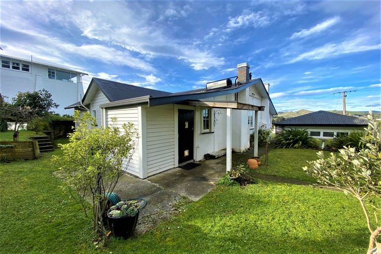 Photo of property in 1 Swan Street, Taihape, 4720