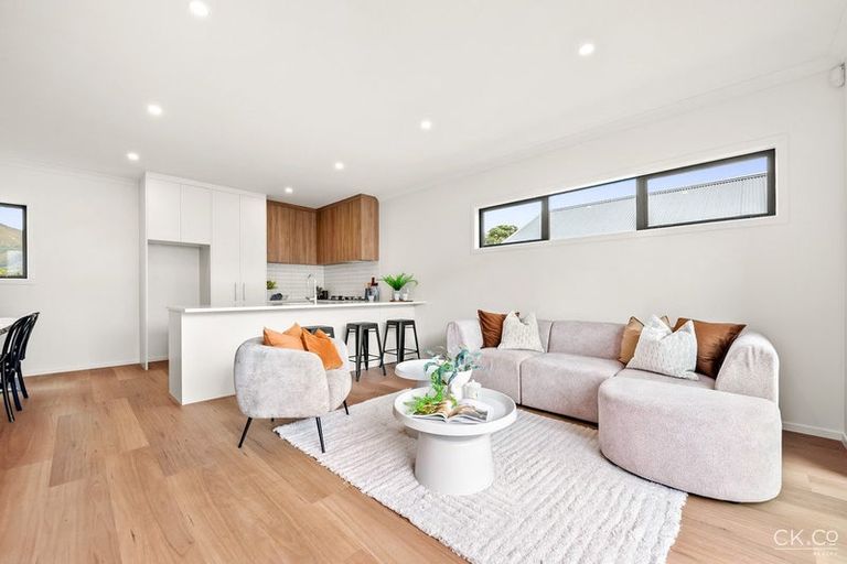 Photo of property in 62a Bell Road, Waiwhetu, Lower Hutt, 5010