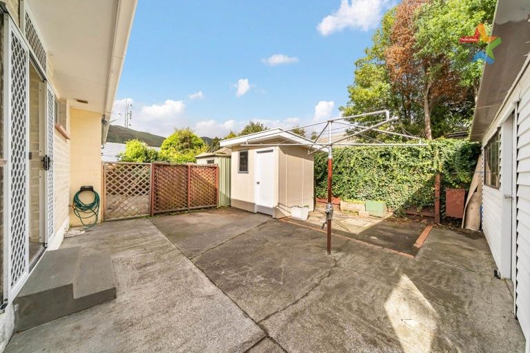 Photo of property in 244 Waiwhetu Road, Waterloo, Lower Hutt, 5011